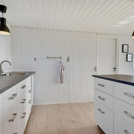 Caren - 125m To The Inlet In Sealand By Interhome